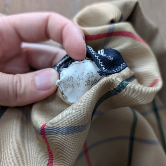 STUNNING Vintage 90s BURBERRY Luxury Designer Trench Long Men Coat - Picture 8 of 15